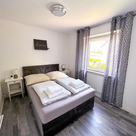 Stilvolles, Frisch Renoviertes 2Zi Apartment Mit Kueche Und Balkon In Kliniknaehe Bad Oeynhausen Exterior photo